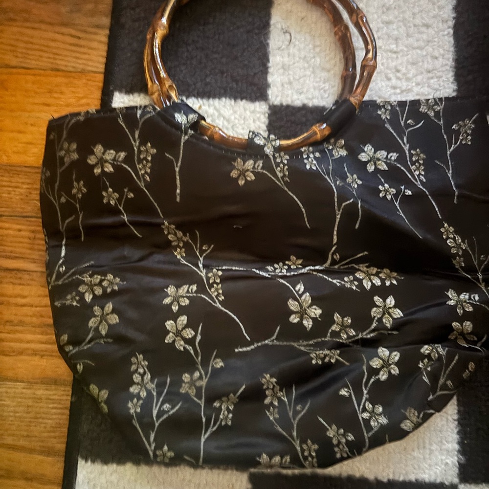 Elegant Black Floral Women's Bag - Picture 2 of 2